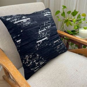 20x20 Black & Silver Cowhide Pillow